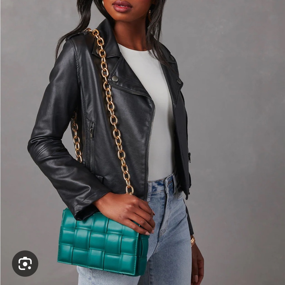 Desire Padded Woven Chain Handbag Green - Picture 3 of 11